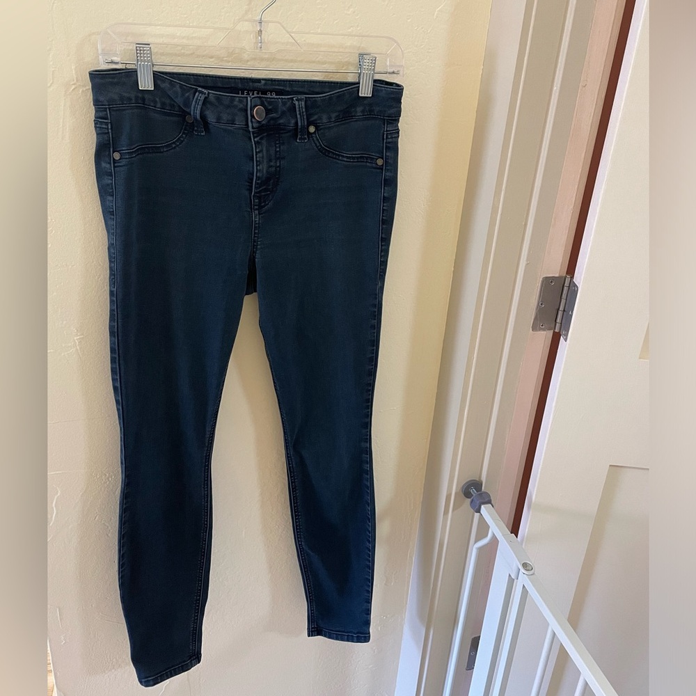 Level 99 size 29 skinny jeans
